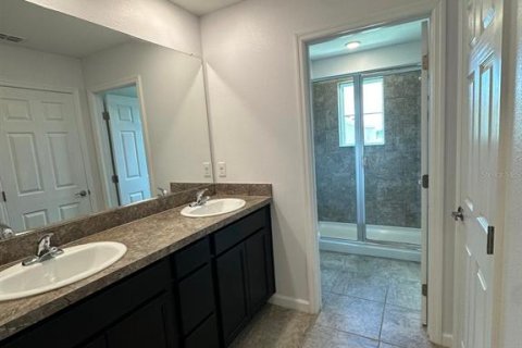 Touwnhouse à louer à Davenport, Floride: 4 chambres, 150.5 m2 № 2167874 - photo 13