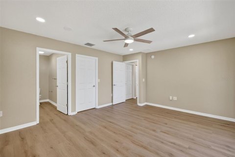 House in Summerfield, Florida 2 bedrooms, 144.37 sq.m. № 2147791 - photo 10