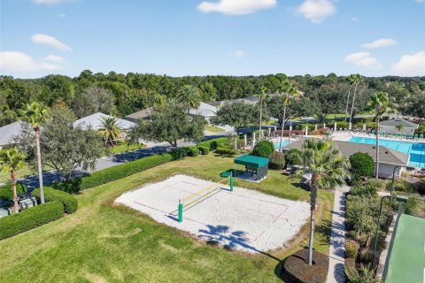 House in Summerfield, Florida 2 bedrooms, 144.37 sq.m. № 2147791 - photo 30