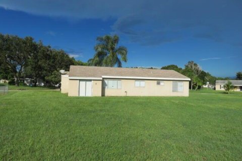 Villa ou maison à louer à Port St. Lucie, Floride: 4 chambres, 126.53 m2 № 2389561 - photo 14