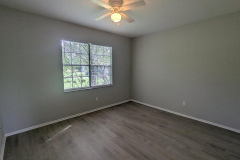 Villa ou maison à louer à Port St. Lucie, Floride: 4 chambres, 126.53 m2 № 2389561 - photo 11