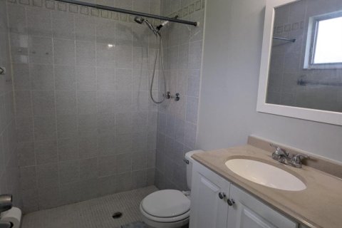 Villa ou maison à louer à Port St. Lucie, Floride: 4 chambres, 126.53 m2 № 2389561 - photo 8