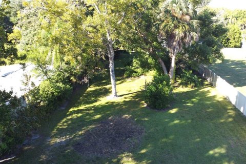 Casa en venta en Tampa, Florida, 3 dormitorios, 106.28 m2 № 2430706 - foto 14