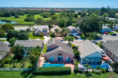 House in West Palm Beach, Florida 4 bedrooms, 195.09 sq.m. № 2244492