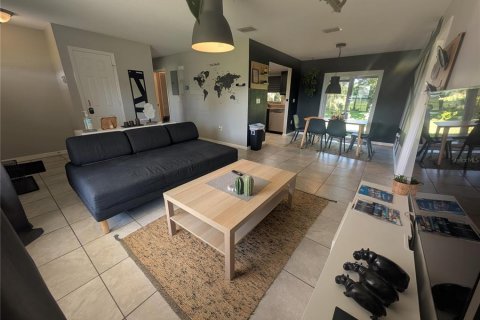 House in Kissimmee, Florida 3 bedrooms, 116.13 sq.m. № 1886965 - photo 5