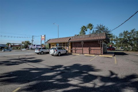 Commercial property in Tampa, Florida 154.12 sq.m. № 842537 - photo 3