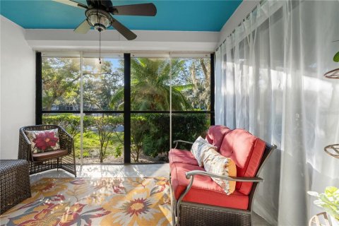 Condo in Tarpon Springs, Florida, 2 bedrooms  № 2233803 - photo 16