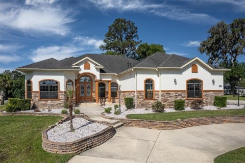 House in BELLECHASE in Ocala, Florida 5 bedrooms, 404.87 sq.m. № 2142987