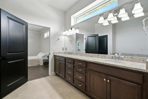 House in New Smyrna Beach, Florida 3 bedrooms, 205.69 sq.m. № 1797354 - photo 25
