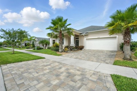 House in New Smyrna Beach, Florida 3 bedrooms, 205.69 sq.m. № 1797354 - photo 5