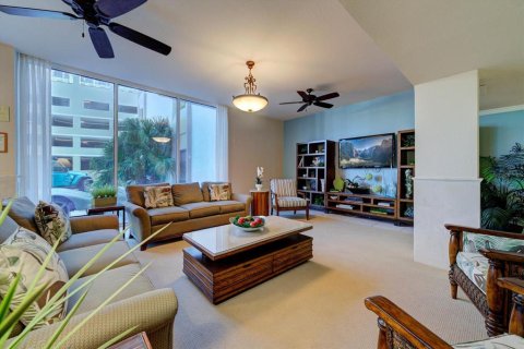 Снять в аренду кондоминиум в Клируотер, Флорида 6 комнат, 110.18м2, № 1254743 - фото 19