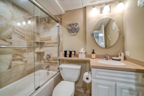 Снять в аренду кондоминиум в Клируотер, Флорида 6 комнат, 110.18м2, № 1254743 - фото 10