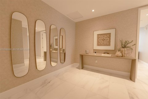 Снять в аренду кондоминиум в Майами, Флорида 4 спальни, 240.25м2, № 2145890 - фото 14
