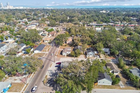 Propiedad comercial en venta en Saint Petersburg, Florida, 161.65 m2 № 2103349 - foto 21