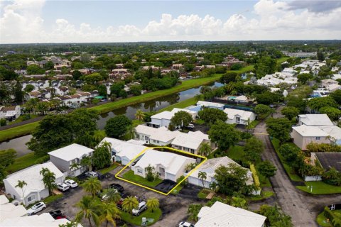 Купить виллу или дом в Майами, Флорида 3 спальни, 131.46м2, № 1955599 - фото 19