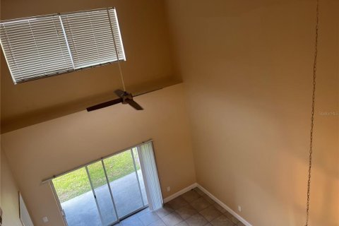Townhouse in Orlando, Florida 3 bedrooms, 146.97 sq.m. № 2225538 - photo 17