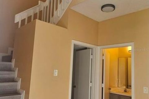 Townhouse in Orlando, Florida 3 bedrooms, 146.97 sq.m. № 2225538 - photo 4