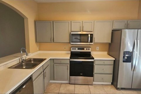Townhouse in Orlando, Florida 3 bedrooms, 146.97 sq.m. № 2225538 - photo 8