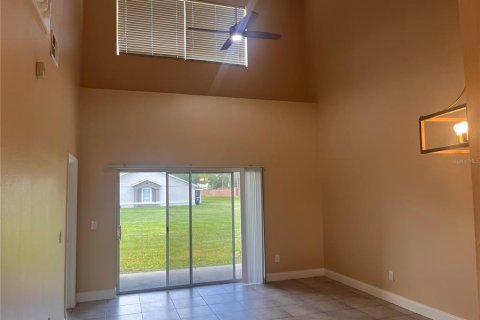 Townhouse in Orlando, Florida 3 bedrooms, 146.97 sq.m. № 2225538 - photo 13