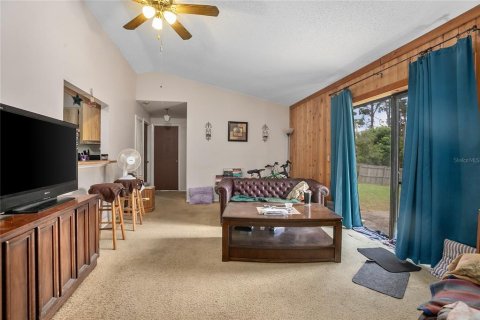 House in Deltona, Florida 3 bedrooms, 107.02 sq.m. № 1906270 - photo 7