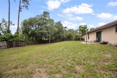 House in Deltona, Florida 3 bedrooms, 107.02 sq.m. № 1906270 - photo 17