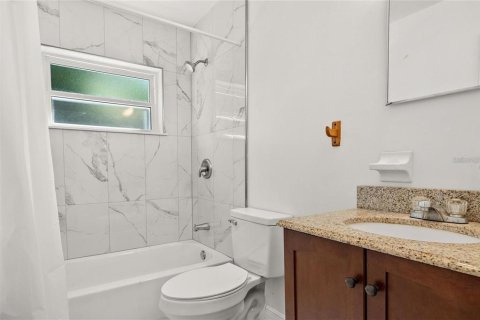 Casa en alquiler en Mount Dora, Florida, 3 dormitorios, 101.36 m2 № 1807230 - foto 12