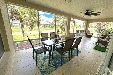 House in Summerfield, Florida 2 bedrooms, 146.32 sq.m. № 2394295 - photo 12
