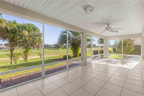 House in Summerfield, Florida 2 bedrooms, 146.32 sq.m. № 2394295 - photo 13