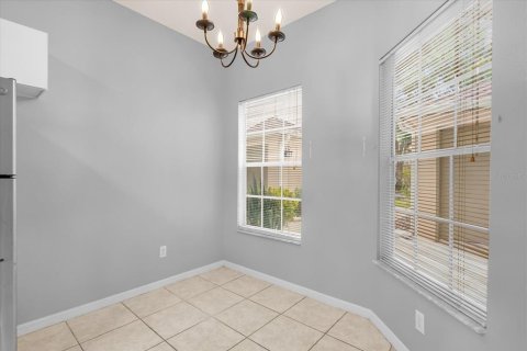 Touwnhouse à vendre à Orlando, Floride: 2 chambres, 121.24 m2 № 1911794 - photo 7