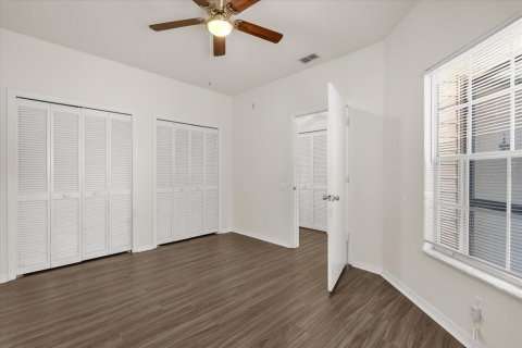 Touwnhouse à vendre à Orlando, Floride: 2 chambres, 121.24 m2 № 1911794 - photo 16