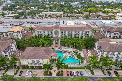 Townhouse in Wilton Manors, Florida 2 bedrooms, 153.29 sq.m. № 1726166 - photo 13