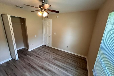 Commercial property in Ocala, Florida 6 bedrooms, 200.67 sq.m. № 2352298 - photo 13