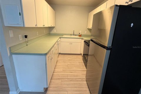 Commercial property in Ocala, Florida 6 bedrooms, 200.67 sq.m. № 2352298 - photo 25