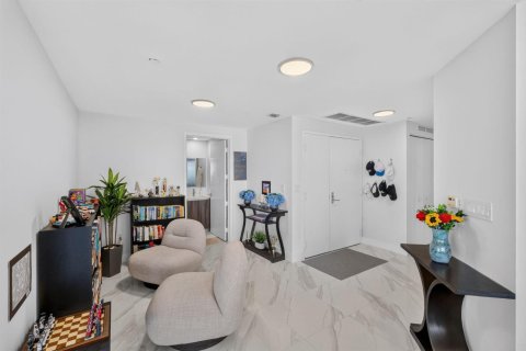 Купить кондоминиум в Майами, Флорида 2 комнаты, 187.48м2, № 2259849 - фото 9