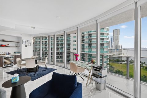 Купить кондоминиум в Майами, Флорида 2 комнаты, 187.48м2, № 2259849 - фото 6