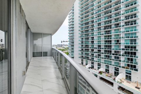 Купить кондоминиум в Майами, Флорида 2 комнаты, 187.48м2, № 2259849 - фото 18