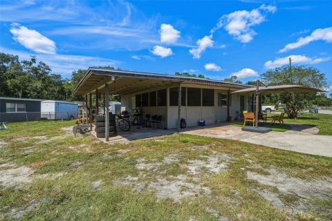 Villa ou maison à vendre à Sanford, Floride: 3 chambres, 94.2 m2 № 2390890 - photo 2