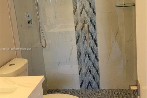 Copropriété à louer à West Palm Beach, Floride: 2 chambres, 103.59 m2 № 1922883 - photo 11