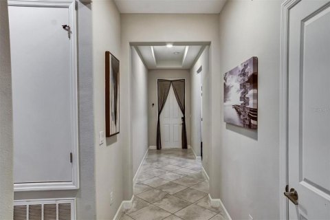 Villa ou maison à louer à Riverview, Floride: 4 chambres, 191.1 m2 № 2418841 - photo 3