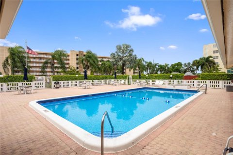 Condominio en venta en Dania Beach, Florida, 2 dormitorios, 110.55 m2 № 2181852 - foto 15