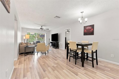 Copropriété à louer à Tampa, Floride: 2 chambres, 87.14 m2 № 2329403 - photo 4