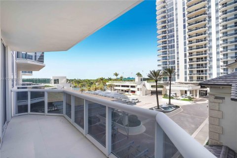 Condominio en venta en Miami Beach, Florida, 2 dormitorios, 186.73 m2 № 1937679 - foto 30