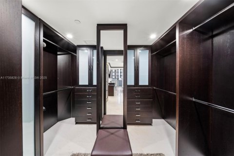 Condominio en venta en Miami Beach, Florida, 2 dormitorios, 186.73 m2 № 1937679 - foto 23