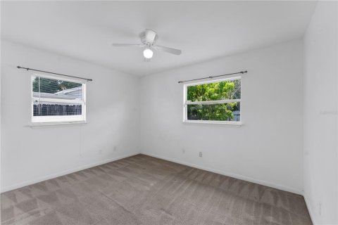 Casa en alquiler en Orlando, Florida, 4 dormitorios, 123 m2 № 1869211 - foto 15