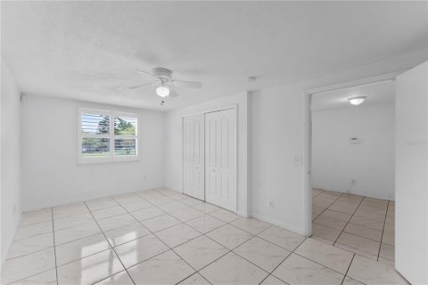 Casa en alquiler en Orlando, Florida, 4 dormitorios, 123 m2 № 1869211 - foto 5
