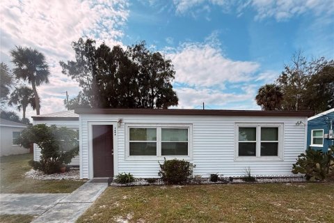 House in Melbourne, Florida 3 bedrooms, 107.02 sq.m. № 1541048 - photo 3