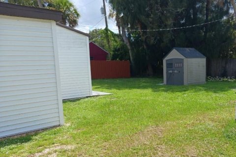 House in Melbourne, Florida 3 bedrooms, 107.02 sq.m. № 1541048 - photo 16