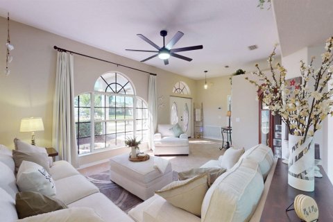 House in Vero Beach, Florida 3 bedrooms, 174.38 sq.m. № 2417819 - photo 20