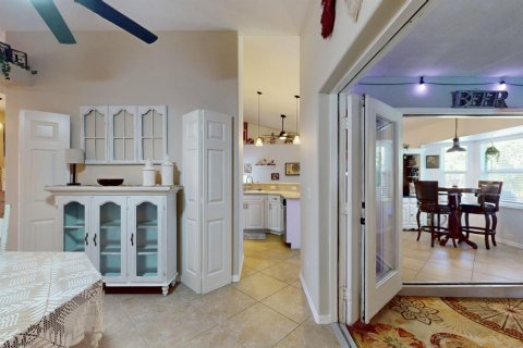 House in Vero Beach, Florida 3 bedrooms, 174.38 sq.m. № 2417819 - photo 25
