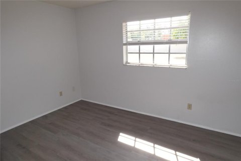 Apartment in Saint Petersburg, Florida 1 bedroom, 46.45 sq.m. № 2237298 - photo 6